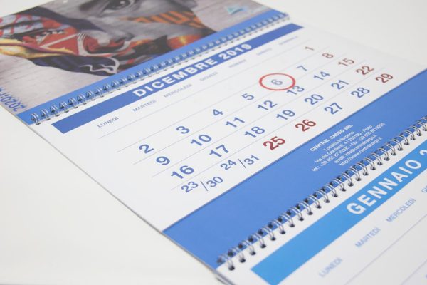 calendario-parete-con-spirale